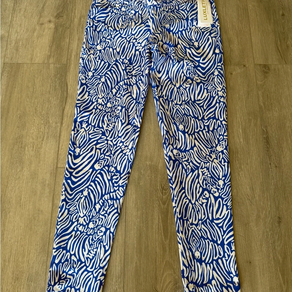 Lilly Pulitzer Blue and White Patterned Leggings brand new size 0 - Picture 6 of 6